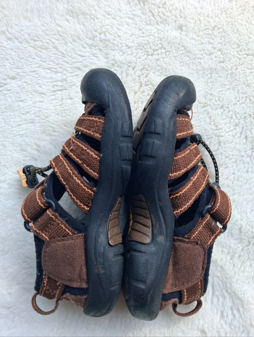 Keen Brown Kids Closed-Toe Outdoor Sandals Size 10